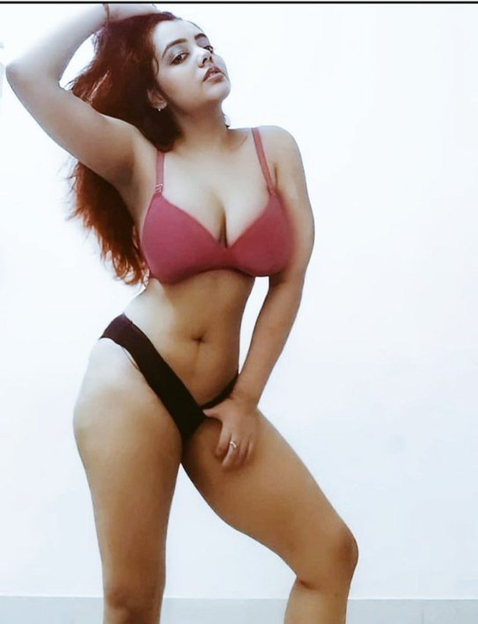 Housewife Hyderabad Escorts
